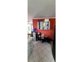 En venta departamento urb. Leonardo Da Vinci Manta.