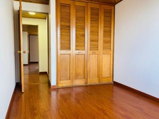 APARTAMENTO en ARRIENDO en Bogotá Alhambra