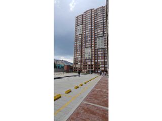 RENTO APARTAMENTO NUEVO PISO ALTO EXTERIOR - CALLE 170 USAQUEN