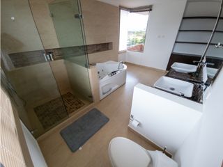 Foto 37 de VENDO CASA CAMPESTRE DE LUJO LOTE 1.868m2 Y CASA 481M2 - GUAYMARAL