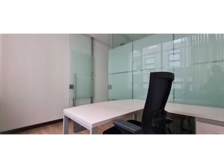 Foto 5 de VENDO OFICINA AMOBLADA 3 DIVISIONES Y LOBBY - CHICO RESERVADO