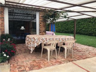 Foto 13 de VENDO CASA FINCA CON PISCINA LOTE 2000M2 - LA MESA ZONA EL HATO