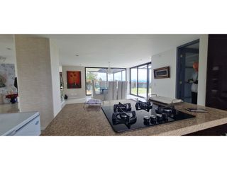 Foto 3 de VENDO CASA EXCLUSIVA LOTE 1.570M2 - YERBABONITA SOPO