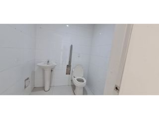 Foto 17 de RENTO LOCAL COMERCIAL DE 121 M2 EN CALLE 104 PASADENA - ZONA MÉDICA
