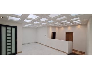 Foto 22 de EN VENTA CASA COMERCIAL PATRIMONIO ARQ 400M2+JARDIN - EL NOGAL