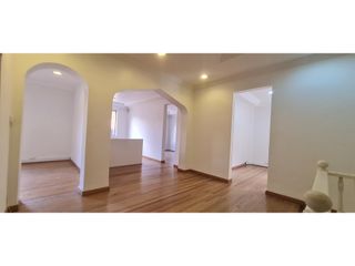 Foto 10 de EN VENTA CASA COMERCIAL PATRIMONIO ARQ 400M2+JARDIN - EL NOGAL