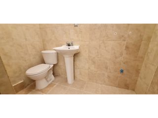 Foto 11 de EN VENTA CASA COMERCIAL PATRIMONIO ARQ 400M2+JARDIN - EL NOGAL