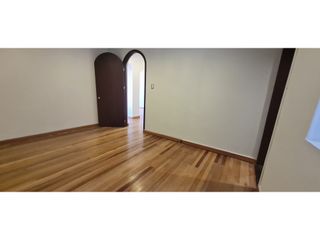 Foto 24 de EN VENTA CASA COMERCIAL PATRIMONIO ARQ 400M2+JARDIN - EL NOGAL