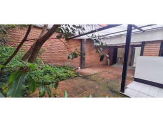 Foto 30 de EN VENTA CASA COMERCIAL PATRIMONIO ARQ 400M2+JARDIN - EL NOGAL