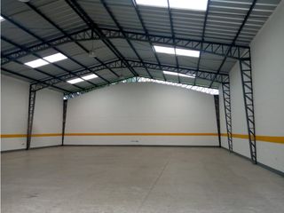 Foto 1 de Conocoto, Bodega en Renta, 300m2, 1 Ambiente, 1 Baño
