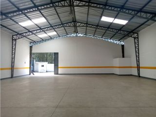 Conocoto, Bodega en Renta, 300m2, 1 Ambiente, 1 Baño