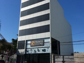 Foto 2 de VENTA EN BLOCK - Edificio de 4 Pisos - Oficinas y Local - Don Torcuato, Tigre