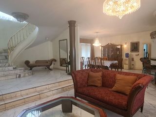 Foto 5 de VENTA DE MANSIÓN KENNEDY NORTE (VM)