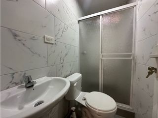 Foto 9 de CASA EN VENTA DE 3 DORMITORIOS EN CONJUNTO VILLA MARA, SUR DE MANTA