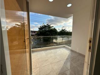 Foto 15 de CASA EN VENTA DE 3 DORMITORIOS EN CONJUNTO VILLA MARA, SUR DE MANTA