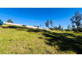 Alangasí, Terreno en Venta, 2000m2, 2 Frentes