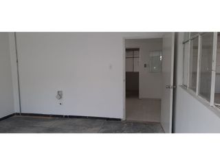 Foto 14 de EXCELENTE BODEGA COMERCIAL EN ARRIENDO, SOACHA
