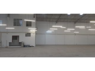 Foto 3 de EXCELENTE BODEGA COMERCIAL EN ARRIENDO, SOACHA