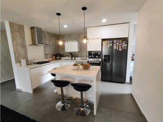 Foto 12 de Hermoso AP Envigado Las Brujas  172m2 💰1330 Mill