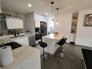 Foto 11 de Hermoso AP Envigado Las Brujas  172m2 💰1330 Mill
