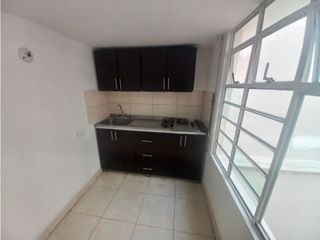 CASA EN VENTA, SECTOR RESTREPO, EXCELENTE UBICACION