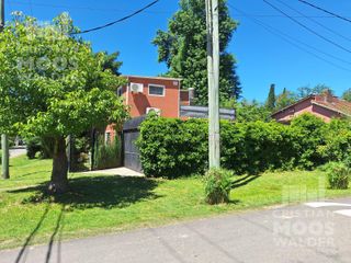 Foto 2 de Casa en  Maquinista Savio Este