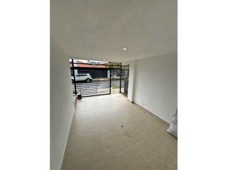 Foto 2 de SE VENDE CASA EN LA CEJA UNIDAD ABIERTA LUNA DEL VALLES