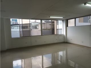 Foto 5 de 12 de Octubre, Oficina en Renta, 120m2, 1 Ambiente