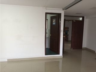 Foto 8 de 12 de Octubre, Oficina en Renta, 120m2, 1 Ambiente