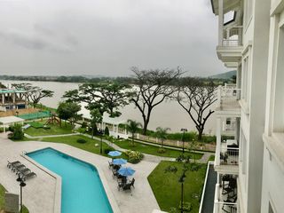 Foto 1 de Departamento 2 dormitorios en La Aurora - Daule, con vista al río $157.000