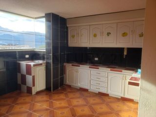 Foto 16 de Edificio de Venta 3 pisos sector agua clara
