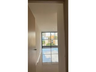 Foto 9 de ARRIENDO EXCLUSIVO APARTAMENTO FRENTE AL PARQUE TIVOLI