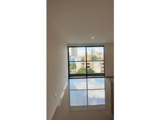 ARRIENDO EXCLUSIVO APARTAMENTO EN BUEN SECTOR DE LA CIUDAD