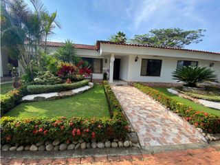 Foto 5 de Casa en conjunto cerrado en venta Barrio Ciudad Jardín Cali Valle