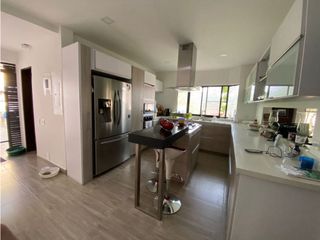 Foto 9 de Casa en conjunto cerrado en venta Barrio Ciudad Jardín Cali Valle