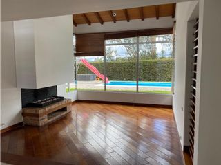 Arriendo casa San Simon con piscina