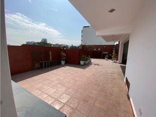 Foto 13 de Remodelado ,105 m2,2 Dor, c/b servicio, cochera