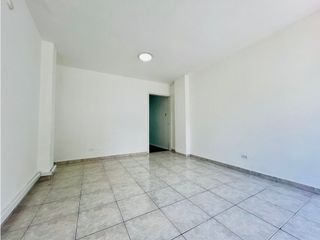 Foto 7 de Lomas de Monteserrín, Local Comercia en Renta, 70m2