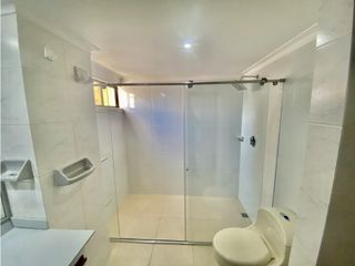 Foto 22 de ARRIENDO APARTAMENTO 3 HABITACIONES FRENTE AL MAR - RODADERO SUR