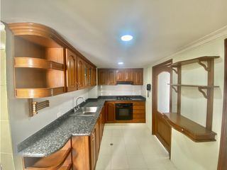 Foto 9 de ARRIENDO APARTAMENTO 3 HABITACIONES FRENTE AL MAR - RODADERO SUR