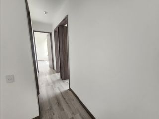 VENTA APARTAMENTO PARA ESTRENAR ALTOS DEL POBLADO PISO ALTO