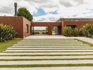 Foto 3 de VENTA LOTE 940 M2 BARRIO SAN SEBASTIAN  PILAR