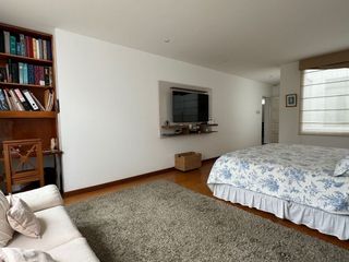 Foto 13 de LINDA CASA EN ALQUILER, AMOBLADA CON 4 DORMITORIOS EN SAN ISIDRO