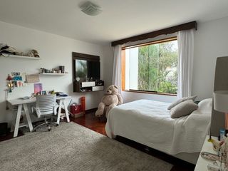 Foto 18 de LINDA CASA EN ALQUILER, AMOBLADA CON 4 DORMITORIOS EN SAN ISIDRO