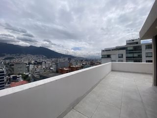 Penthouse de venta ubicado en el edificio Humoldt, totalmente remodelado