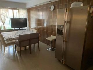 Foto 14 de Casa en alquiler de 5 dormitorios c/ cochera en Martínez