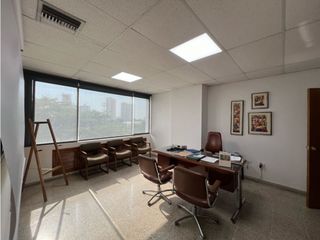 Foto 9 de Se vende oficina en CC Prado Plaza, Santa Marta