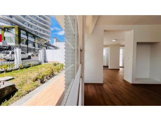 Foto 19 de González Suárez, Casa Comercial, 250m2, 8 Ambientes