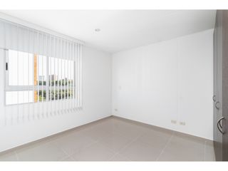 VENTA ESPECTACULAR APARTAMENTO SEPTIMO PISO EN VALLE DEL LILI