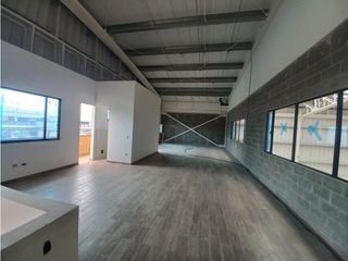 BODEGA EN ARRIENDO, SIBERIA, PARQUE INDUSTRIAL